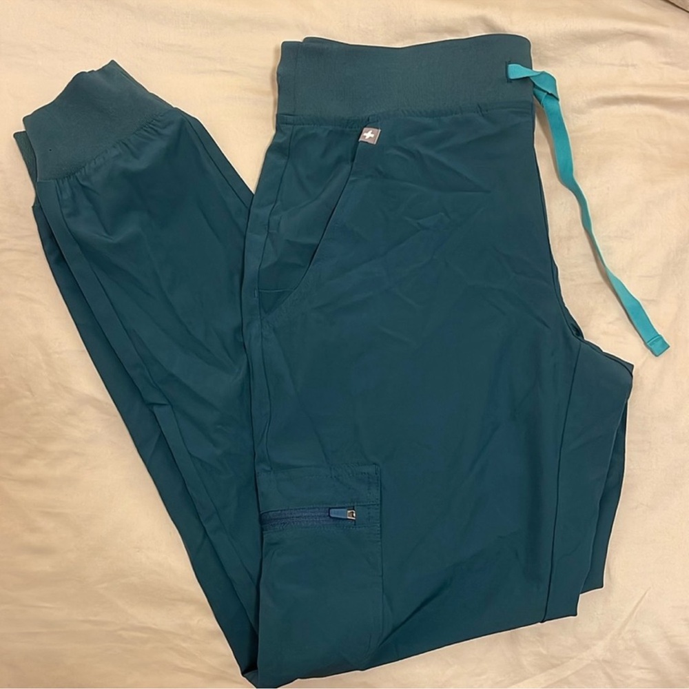 Figs Zamora 2.0 Fionlite Jogger Scrub Pants